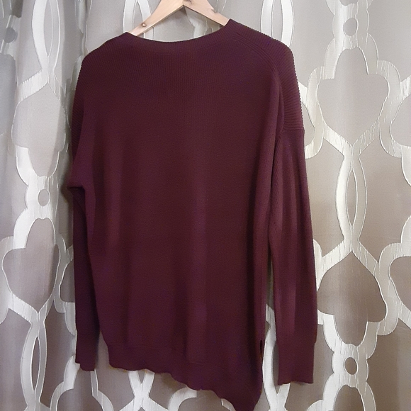 Athleta Maroon/Burgundy Long Sleeve Sweater - Picture 4 of 12